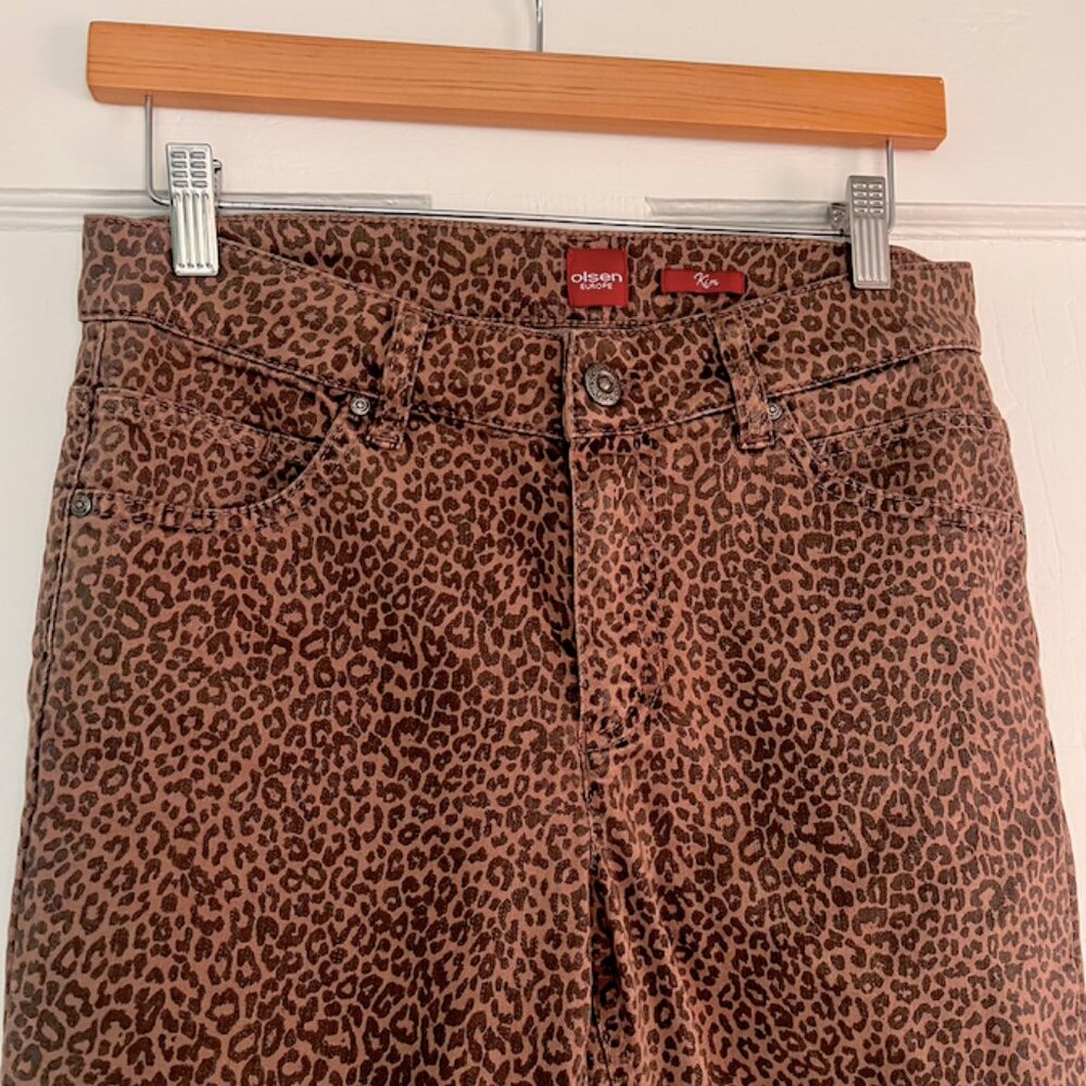 Leopard Print Olsen Cotton Blend Jeans // 29" waist, stretch \\ Straight/Skinny